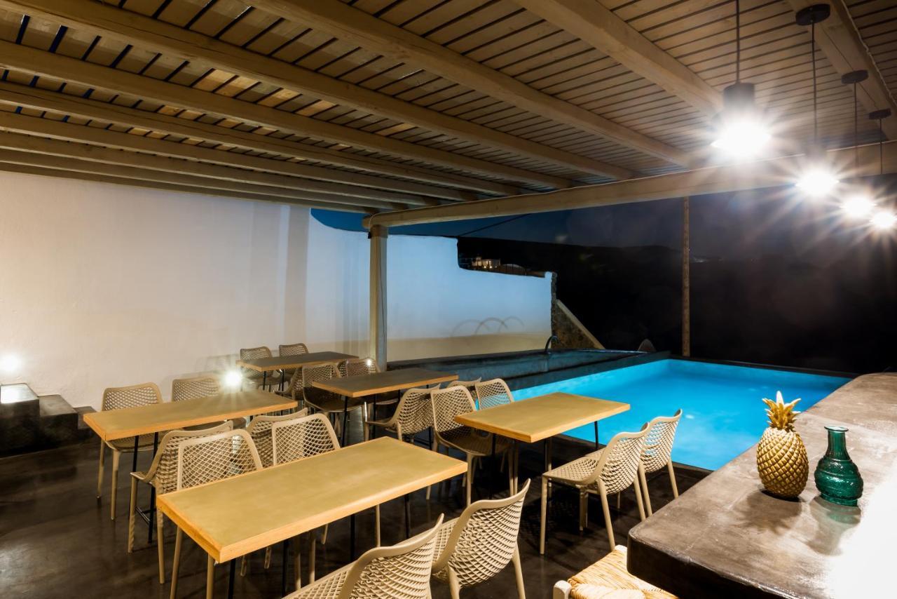 Sea Rock & Sky Private Residence Merchia Beach Dış mekan fotoğraf